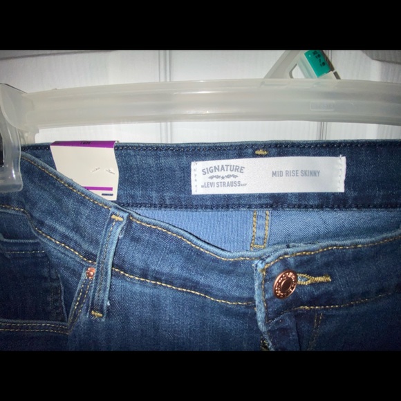 NWT Levi’s Super Stretch Mid Rise Skinny Jeans NEW - Picture 4 of 5